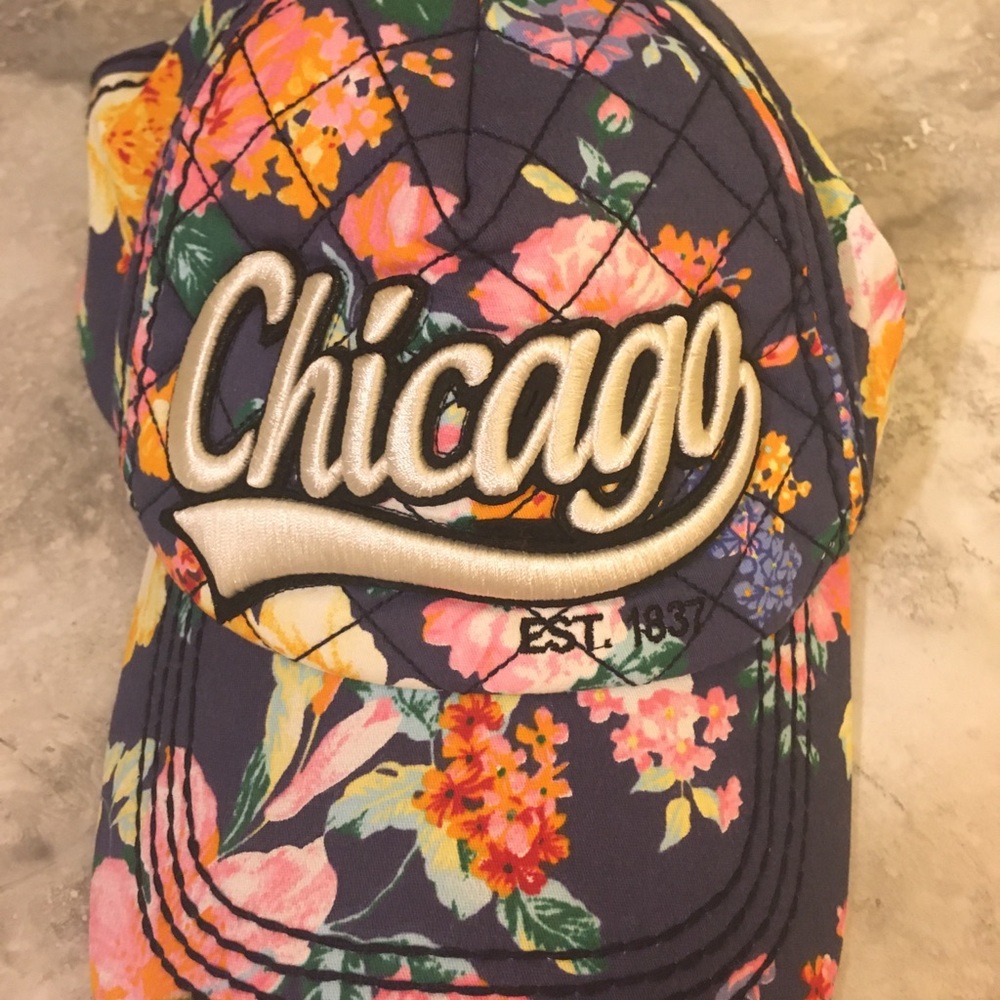 Robin Ruth Chicago SnapBack - Picture 3 of 3